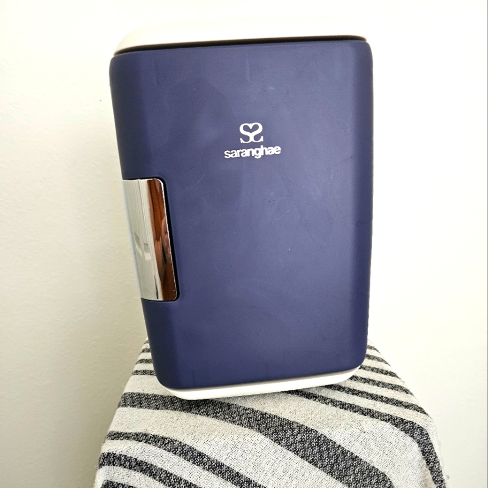 SARANGHAE Blue Moon Beauty Fridge/Portable Cooler